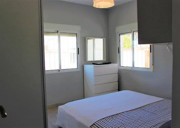 Avec Piscine Privee * تورّيفيِخا